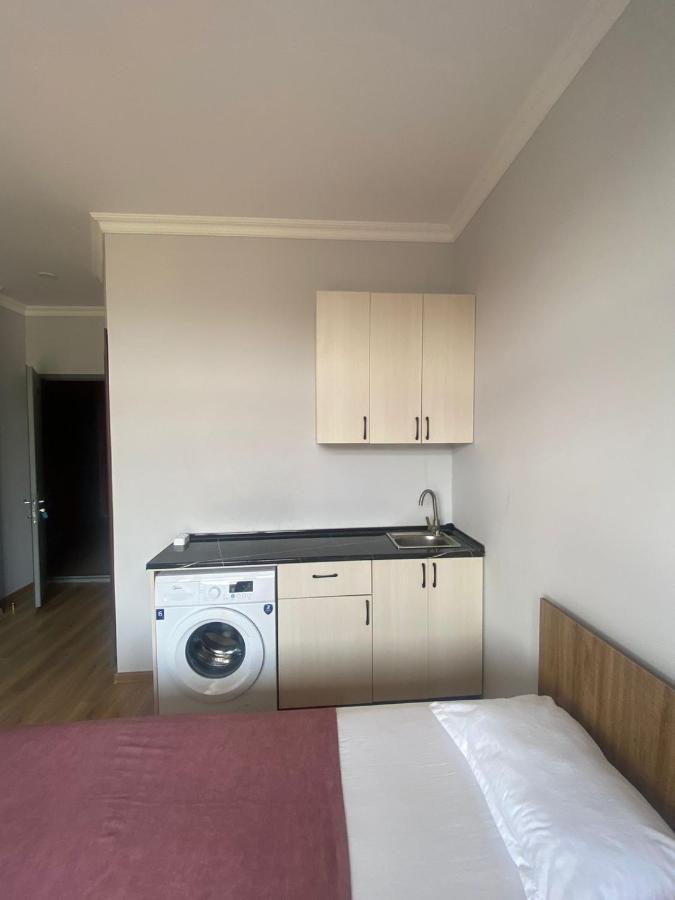 Aparthotel Mimino Batumi Exterior foto