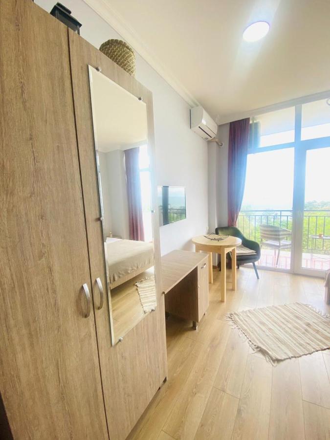 Aparthotel Mimino Batumi Exterior foto